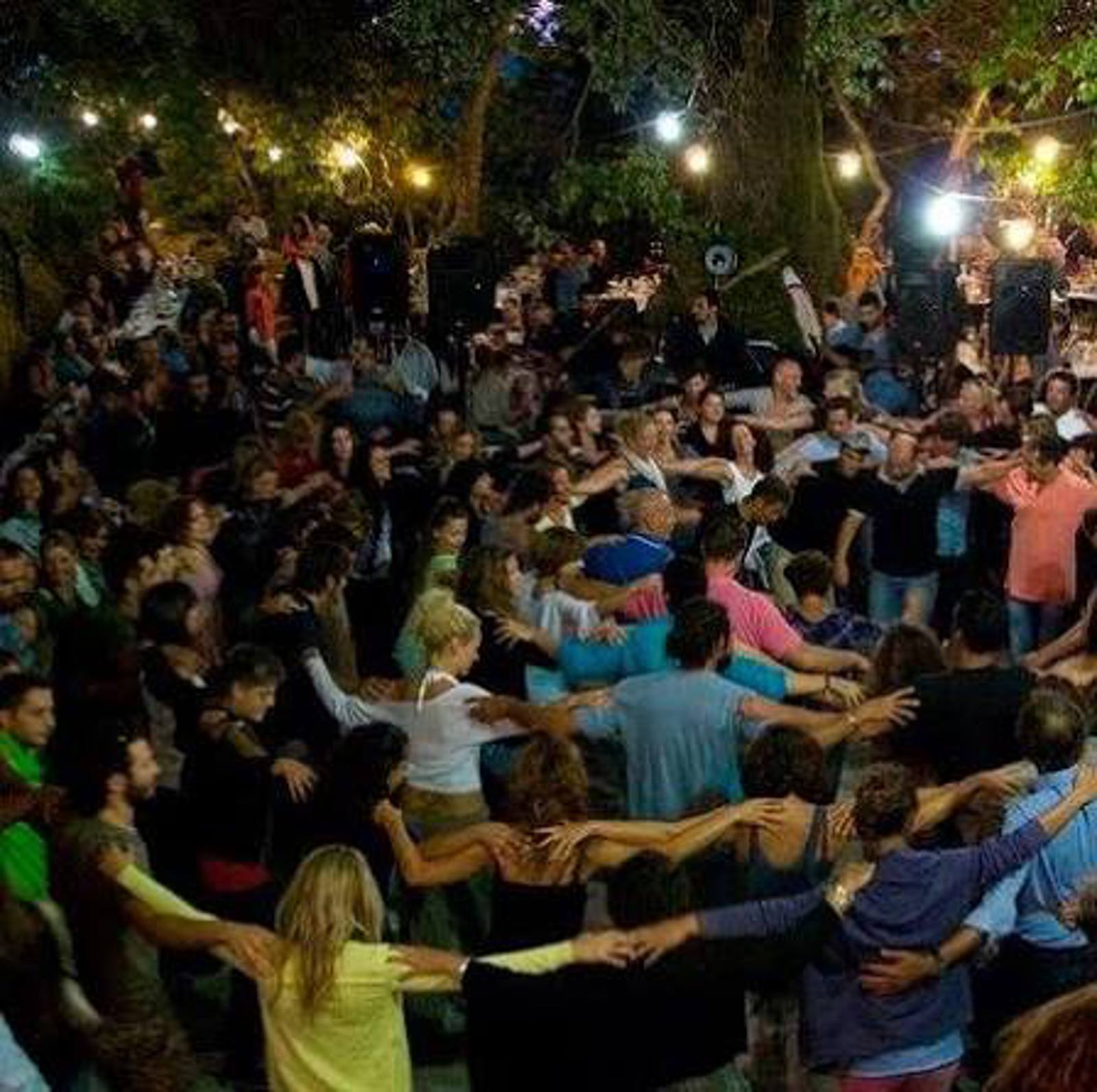 ΣΥΝΑΝΤΗΣΗ ΝΕΟΛΑΙΑΣ ΠΟΑΣ-ΠΑΝΡΓΙΘΕΑΤΙΚΟ ΑΝΤΑΜΩΜΑ